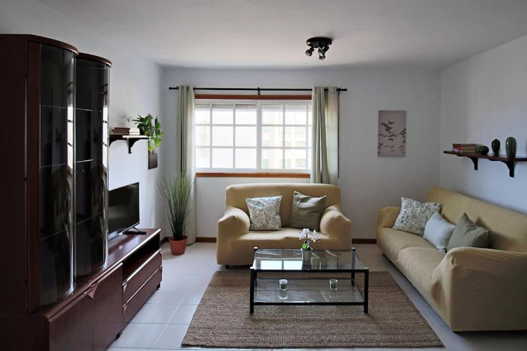 Arrecife Playa, Centrico Cerca De La Playa Apartment Luaran gambar