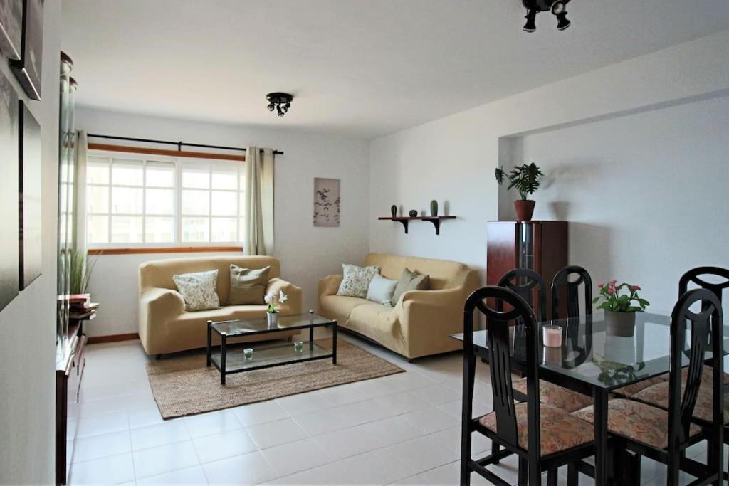 Arrecife Playa, Centrico Cerca De La Playa Apartment Luaran gambar